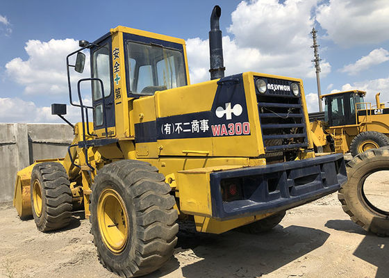 Perpindahan 5.9L Wheel Loader Komatsu WA300 Depan Digunakan pemasok