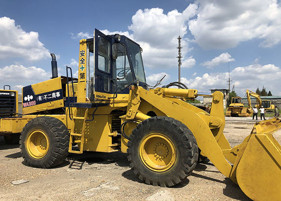 Perpindahan 5.9L Wheel Loader Komatsu WA300 Depan Digunakan pemasok
