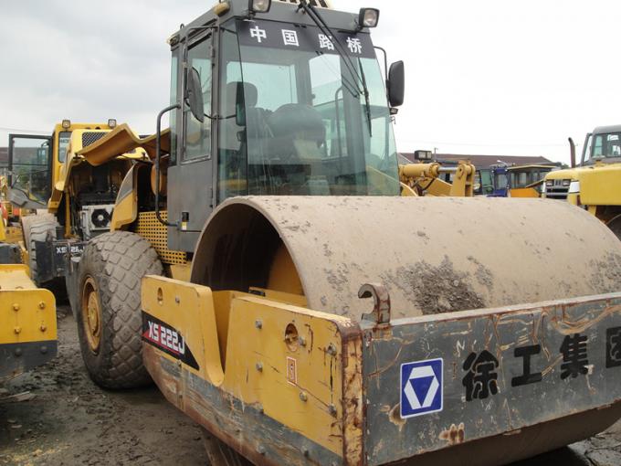 22000kg 30% Kemampuan Menanjak XCMG XS222J Roller Jalan Tangan Kedua 1