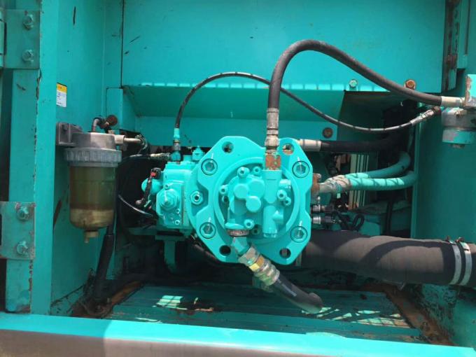 SK200-6 Jam Kerja 3798h 0.7m3 Bucket Bekas Kobelco Excavator 1
