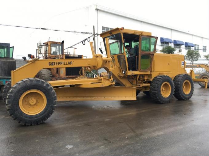 21000kg 8700 * 2400 * 3000mm Caterpillar 12G Digunakan Motor Grader 1